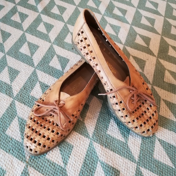 Buskens Shoes - Buskens Vintage Woven Leather Loafer Sz 6ish